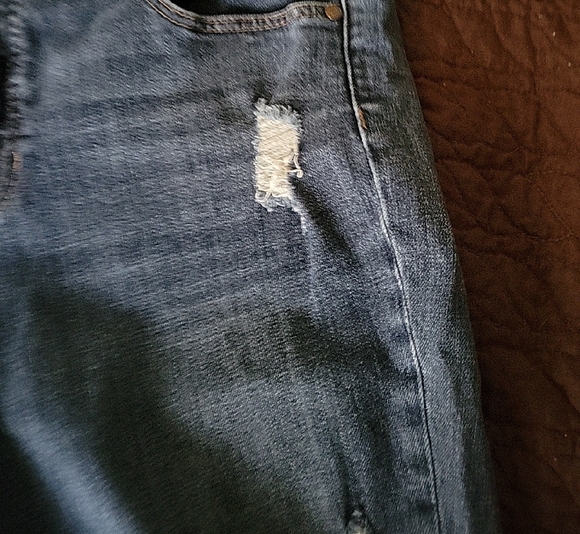 Talbots High Rise Distressed Blue Jeans - Picture 5 of 11
